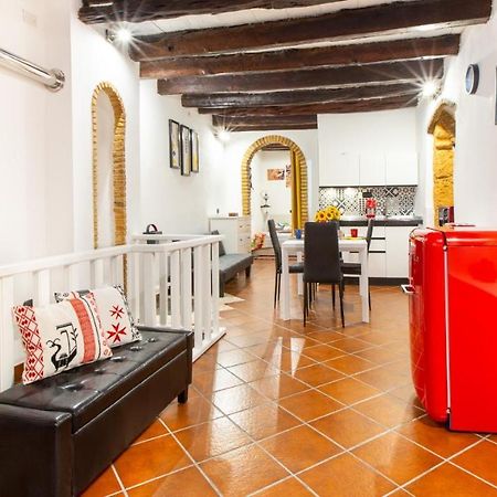 Holiday Home Il Portagioie Каляри Екстериор снимка