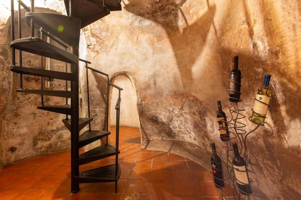 Holiday Home Il Portagioie Каляри Екстериор снимка