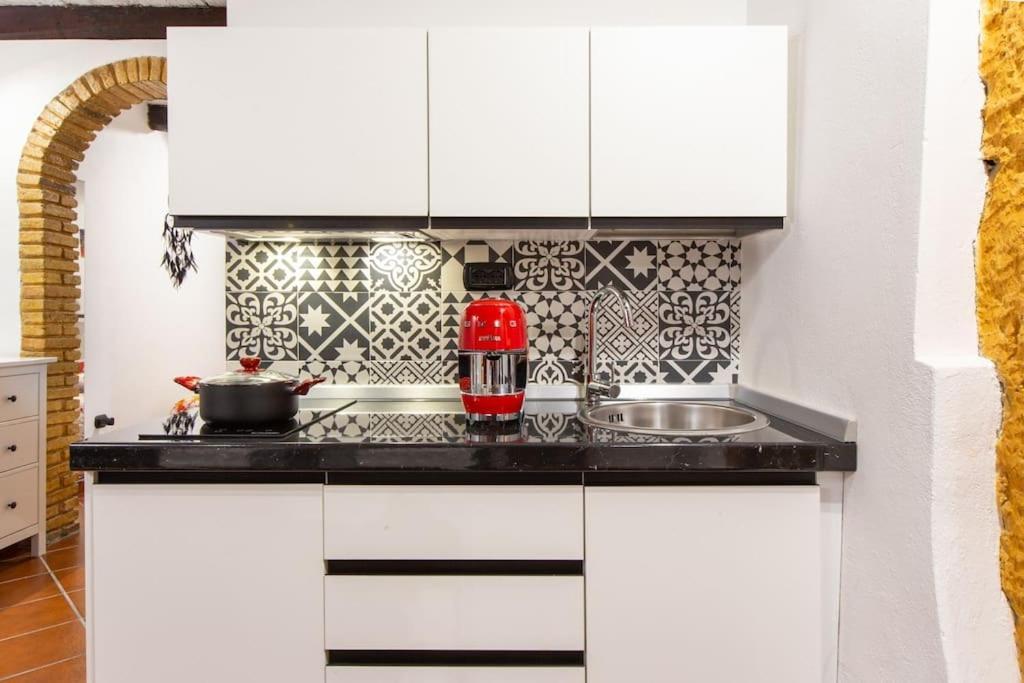 Holiday Home Il Portagioie Каляри Екстериор снимка