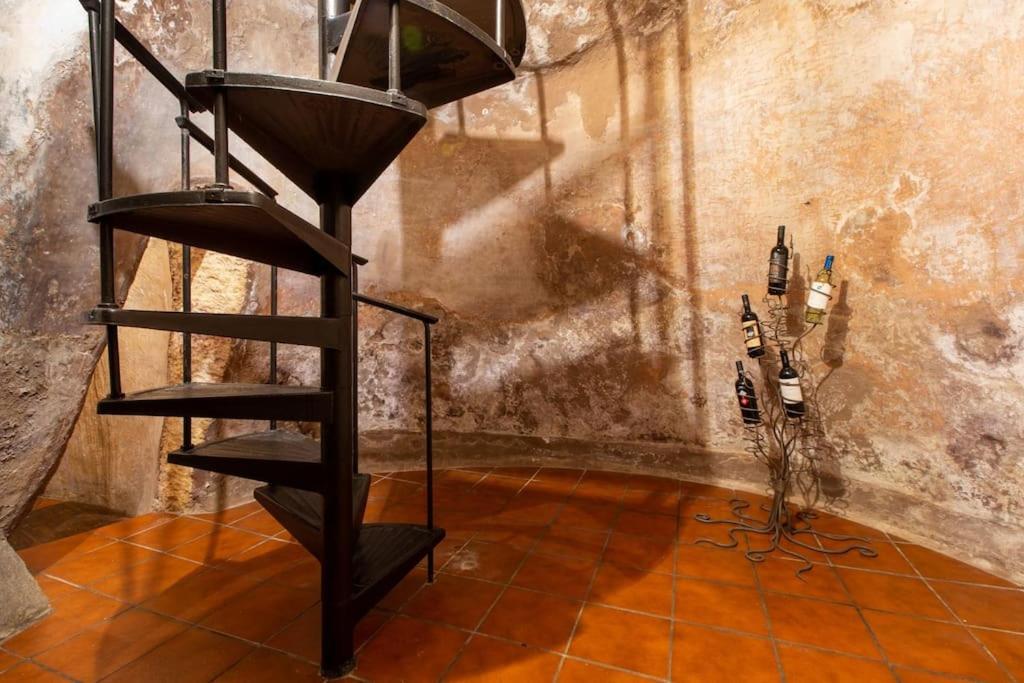 Holiday Home Il Portagioie Каляри Екстериор снимка