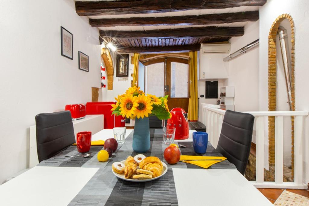 Holiday Home Il Portagioie Каляри Екстериор снимка
